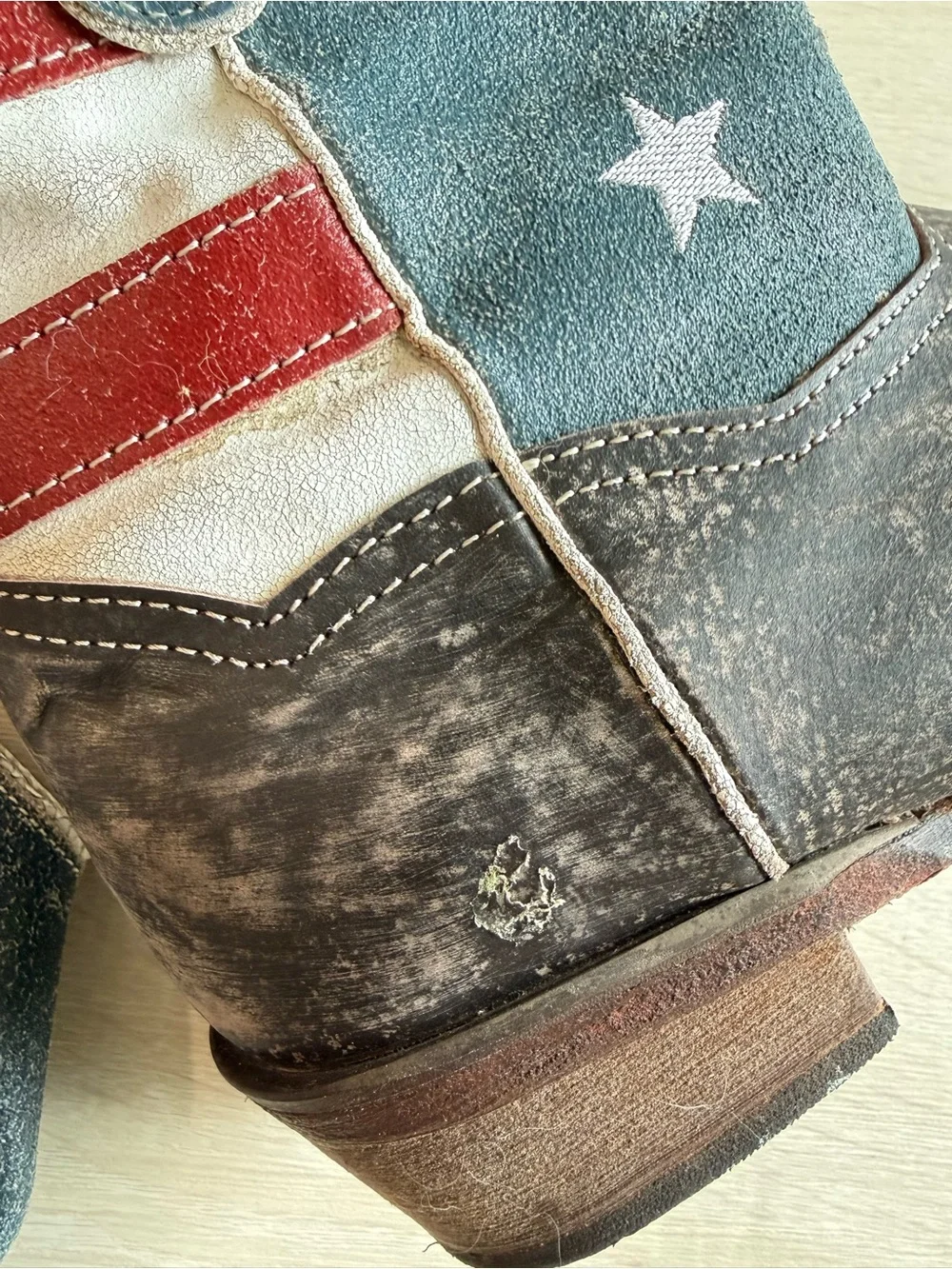Roper women’s western